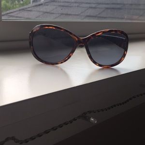 Crazy 8 girls tortoise print sunglasses